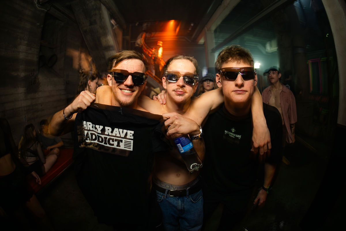 Loading... just a sec